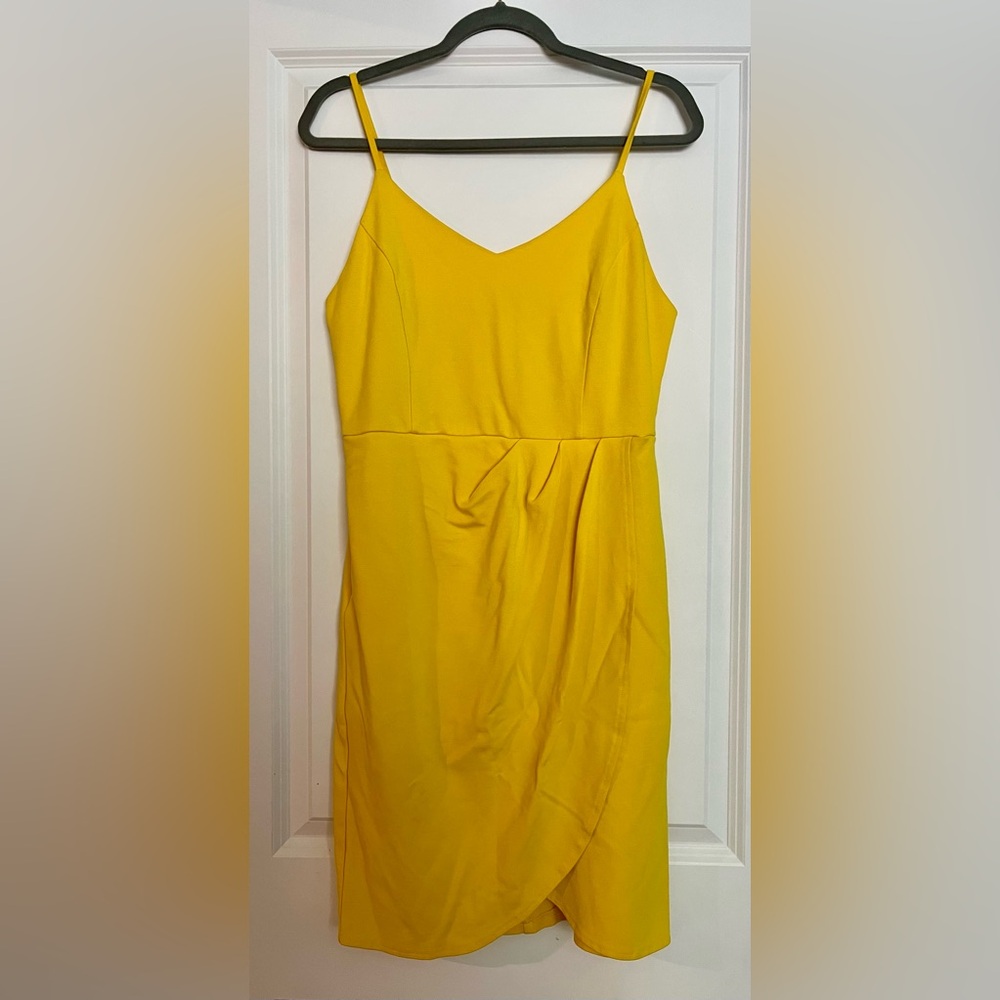 EUC Zalalus Yellow Dress (XL) 👗